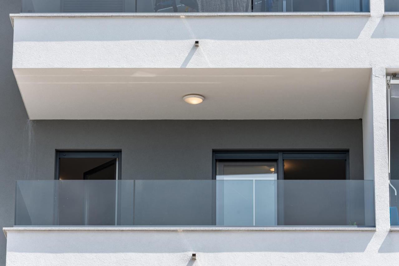 Apartment With Balcony Ocean Paradise 卡斯塔 外观 照片